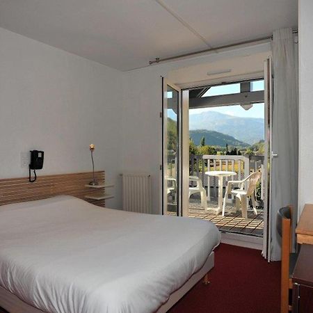 Hôtel Chez Pierre d'Agos Agos-Vidalos Quarto foto