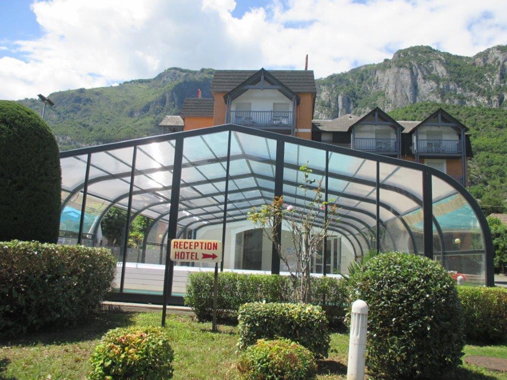 Hôtel Chez Pierre d'Agos Agos-Vidalos Exterior foto